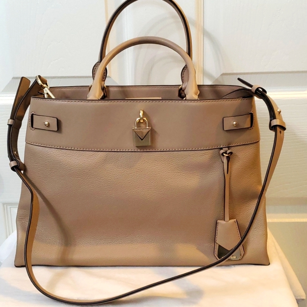 Michael Kors Large Gramercy Satchel
